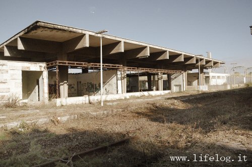 Stazione abbandonata di Porto - Fiumicino RM